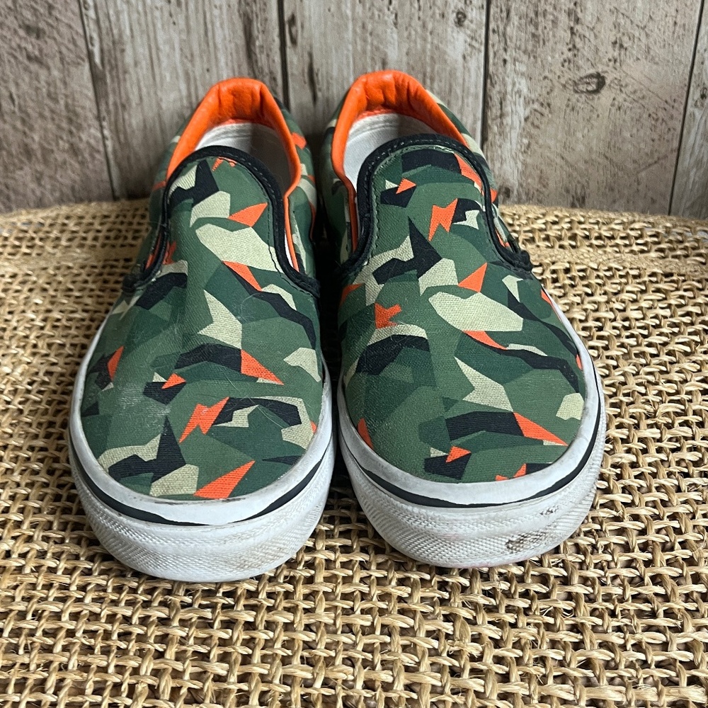 Vans Kids Slip On Camo Sneakers Size 3 Green Orange Canvas Shoes